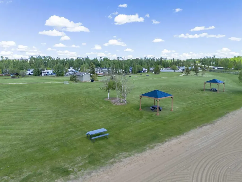 10046 Township Road 422 Rural Ponoka County AB T4J 1V9
