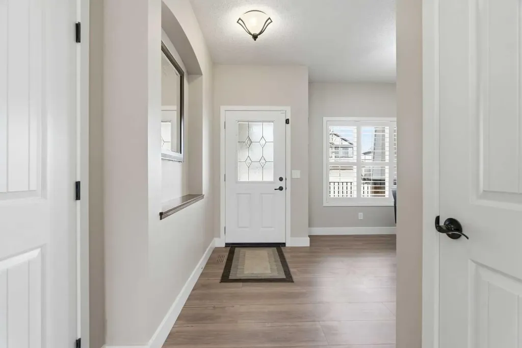 160 Crystal Green Drive SE Okotoks AB T1S 0C8