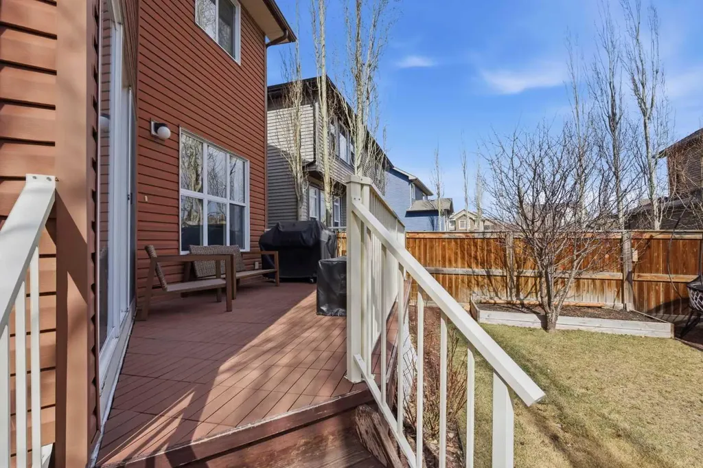 160 Crystal Green Drive SE Okotoks AB T1S 0C8