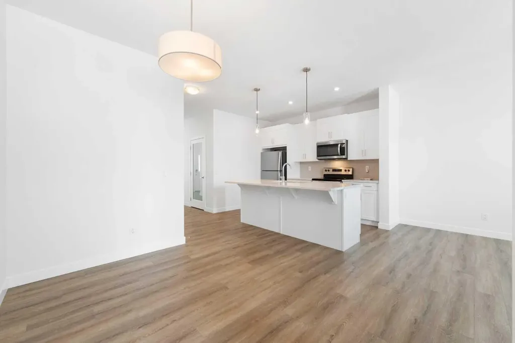 48 Ambleside Crescent NW Calgary AB T3P1S6