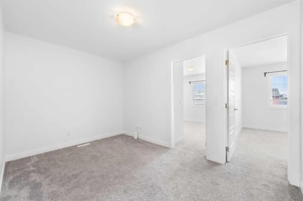 48 Ambleside Crescent NW Calgary AB T3P1S6