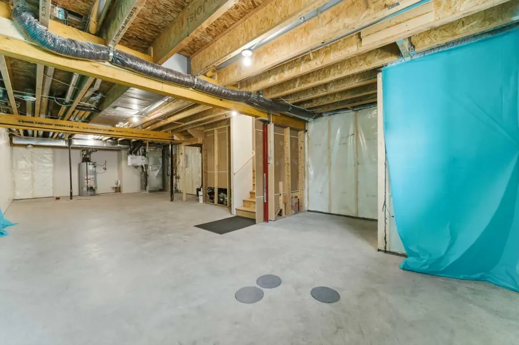 48 Ambleside Crescent NW Calgary AB T3P1S6