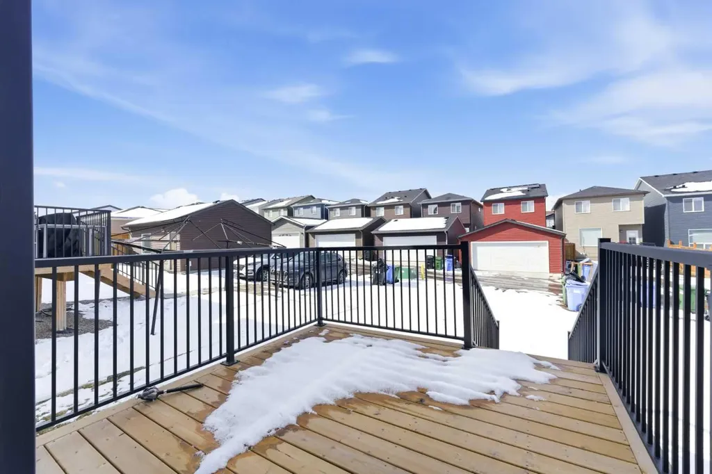 48 Ambleside Crescent NW Calgary AB T3P1S6