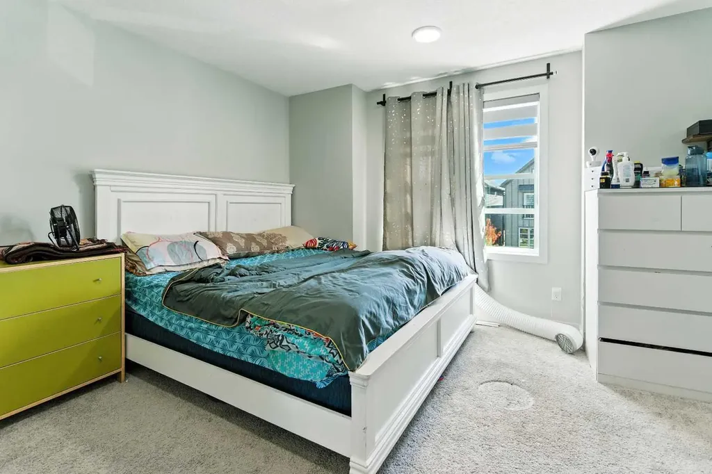 268 Savanna Terrace Calgary AB T3J 4B6
