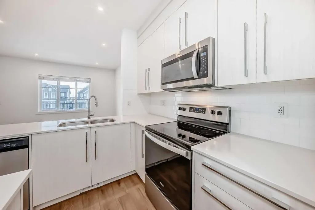 154 Savanna Street NE Calgary AB T3J 2K2