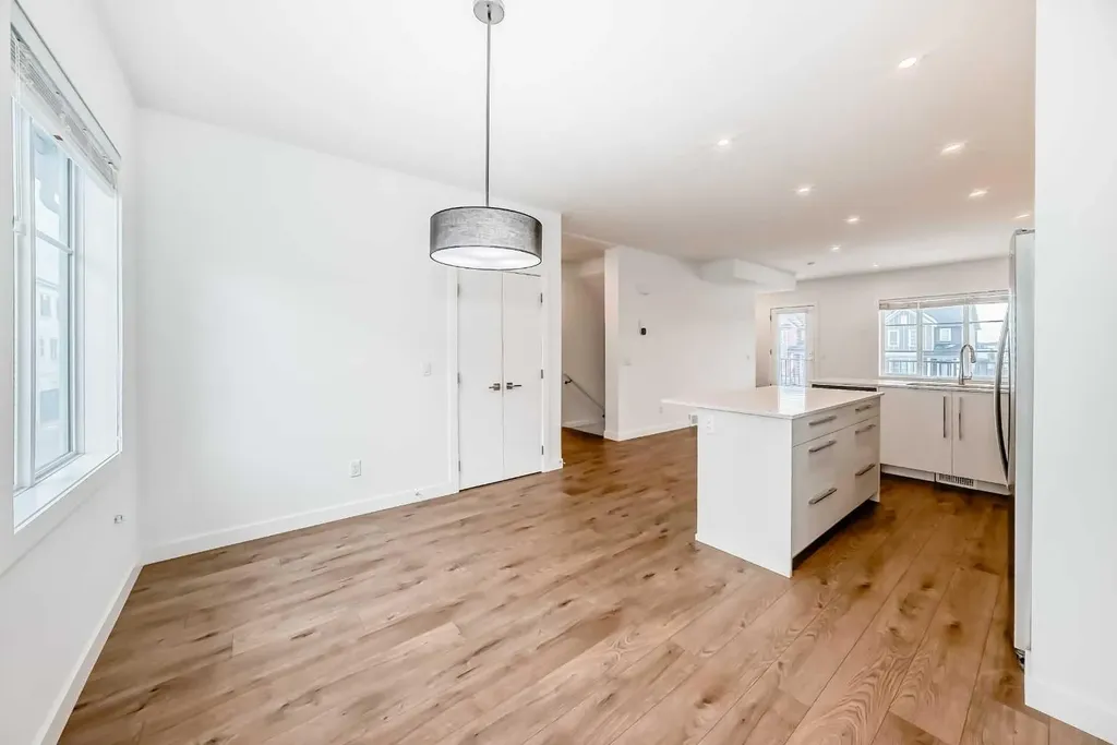 154 Savanna Street NE Calgary AB T3J 2K2