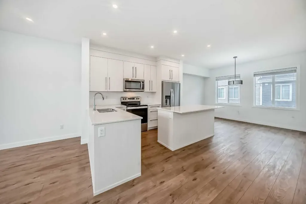 154 Savanna Street NE Calgary AB T3J 2K2