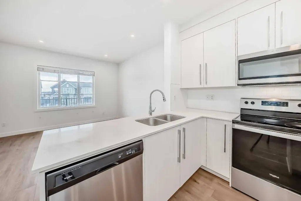 154 Savanna Street NE Calgary AB T3J 2K2