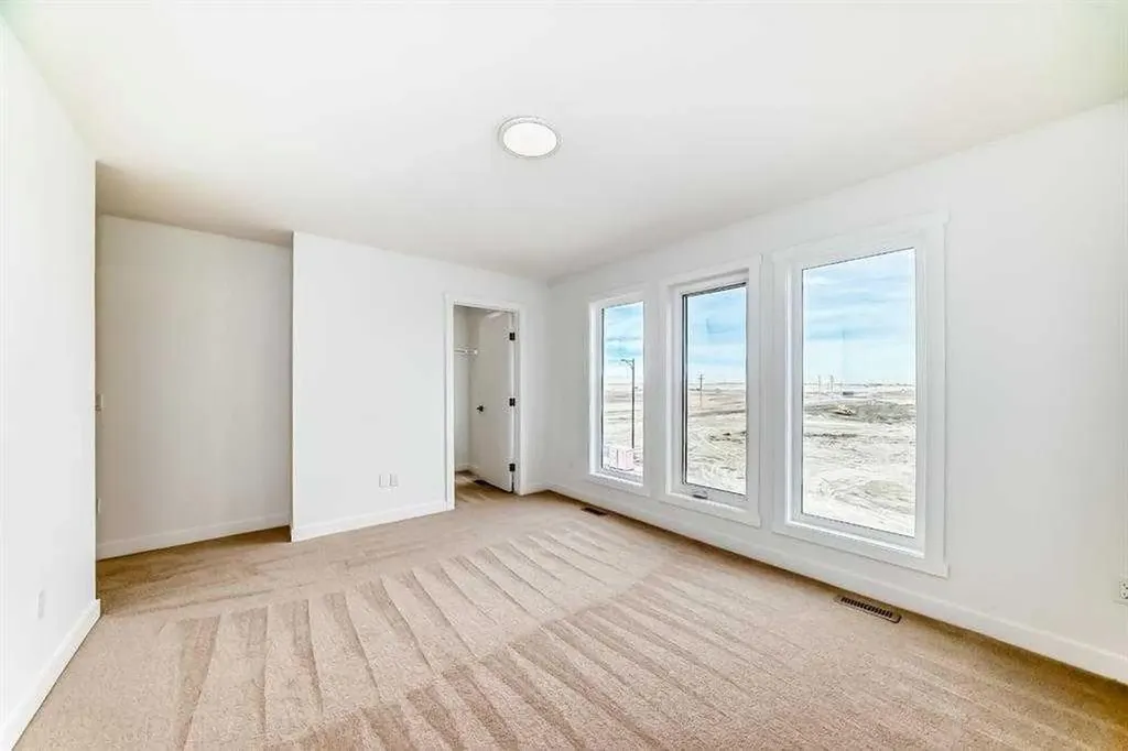145 Chelsea Mews Chestermere AB T1X3H2