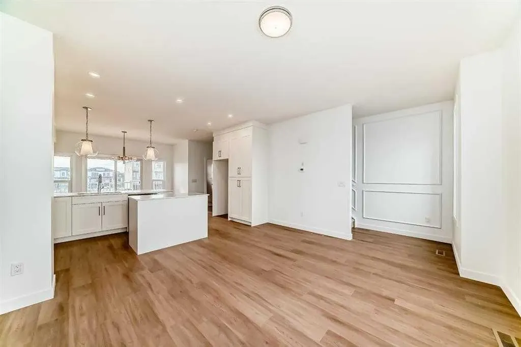 145 Chelsea Mews Chestermere AB T1X3H2