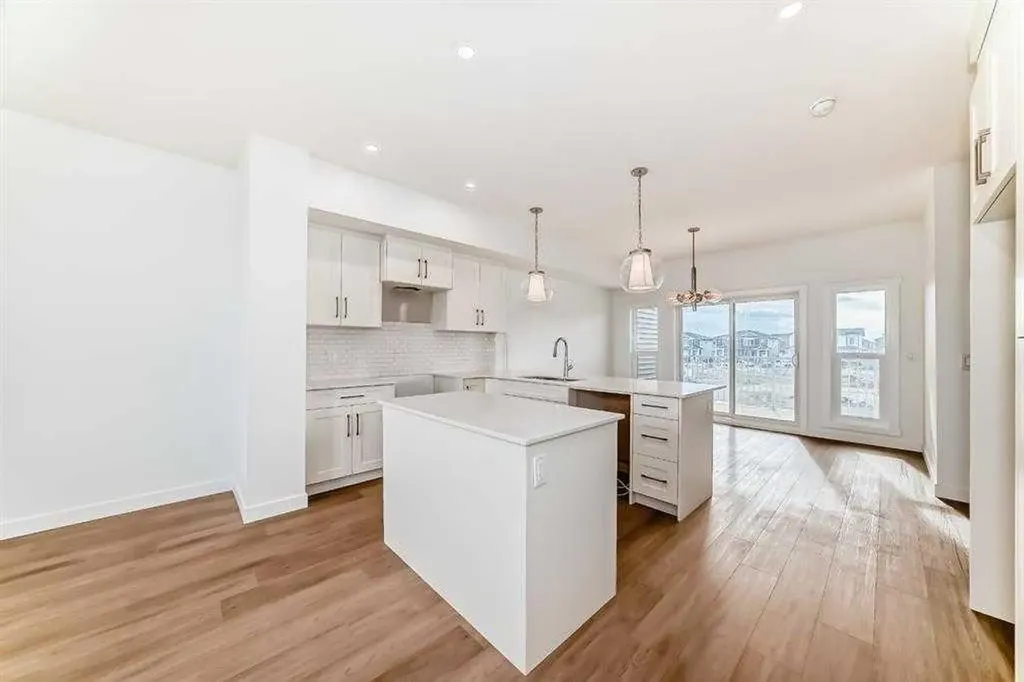 145 Chelsea Mews Chestermere AB T1X3H2