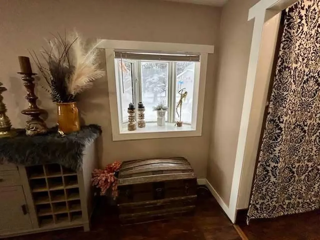 5008 54th Avenue Bashaw AB T0B 0H0