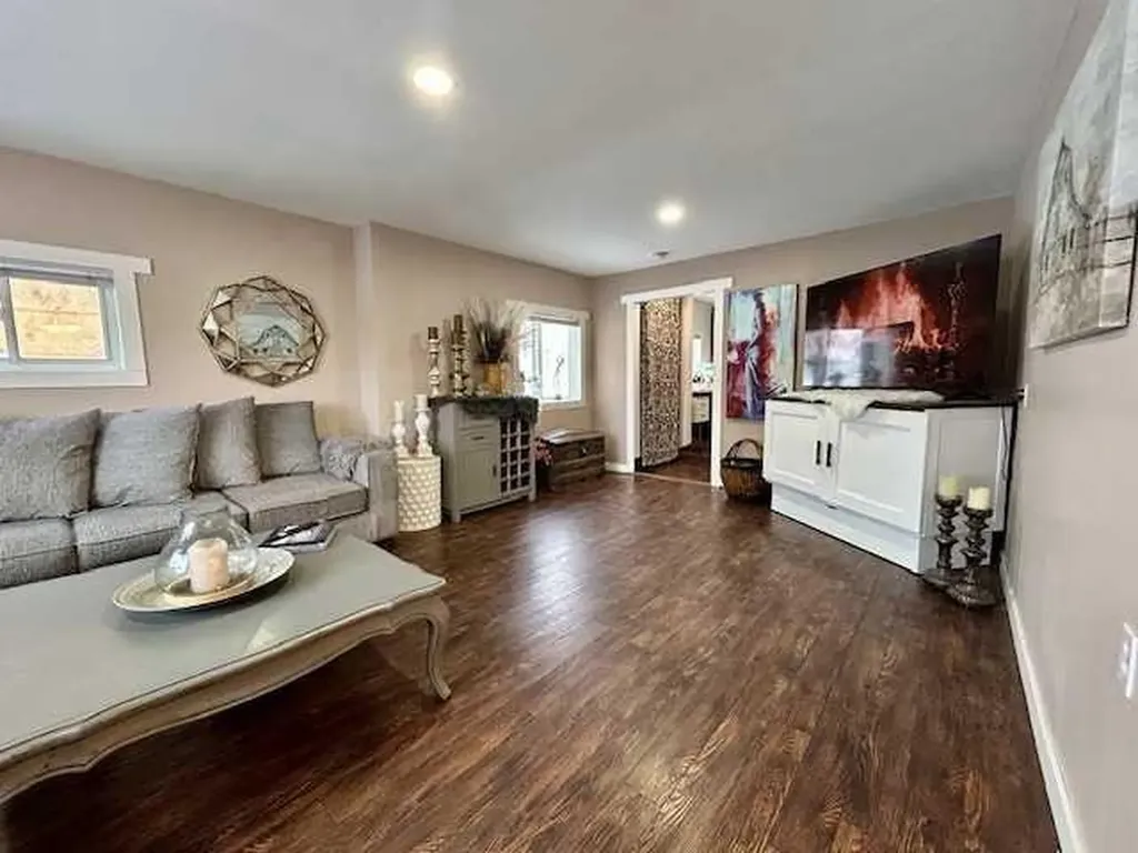 5008 54th Avenue Bashaw AB T0B 0H0