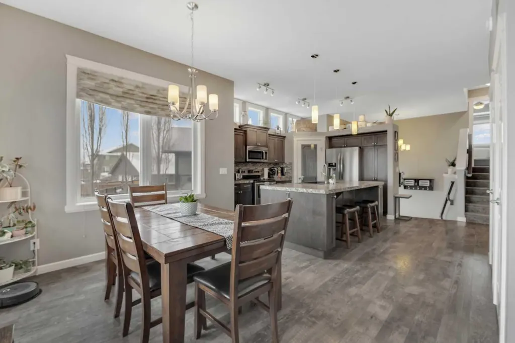 94 Mackenzie Crescent Lacombe AB T4L 0B2