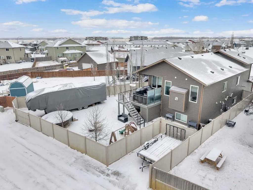 94 Mackenzie Crescent Lacombe AB T4L 0B2