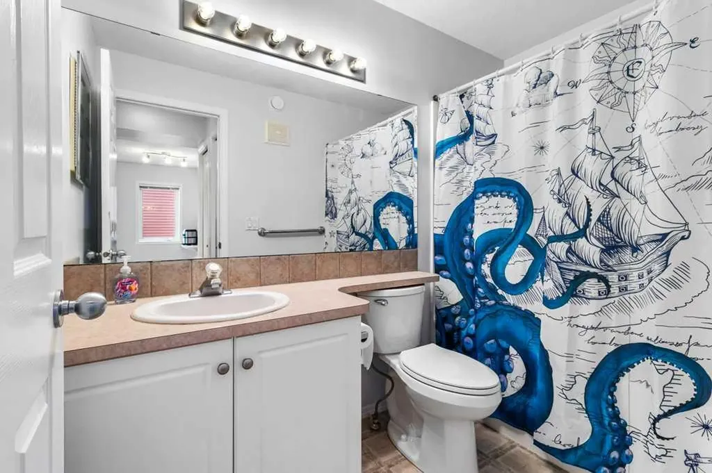 5220 50a Avenue Sylvan Lake AB T4S 1E5