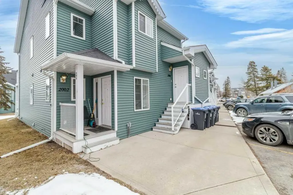5220 50a Avenue Sylvan Lake AB T4S 1E5