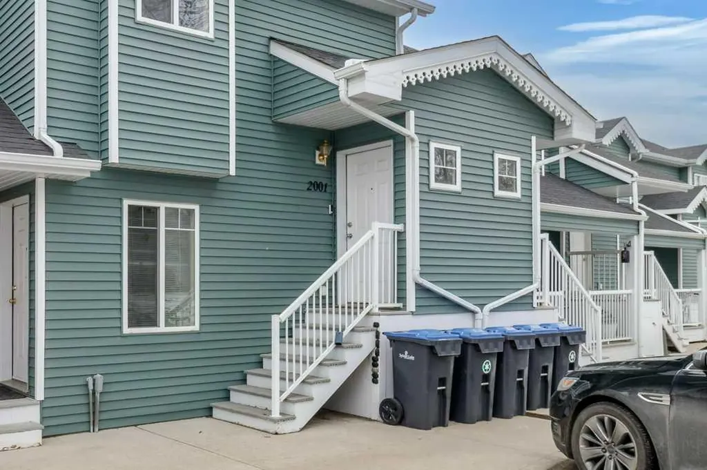 5220 50a Avenue Sylvan Lake AB T4S 1E5