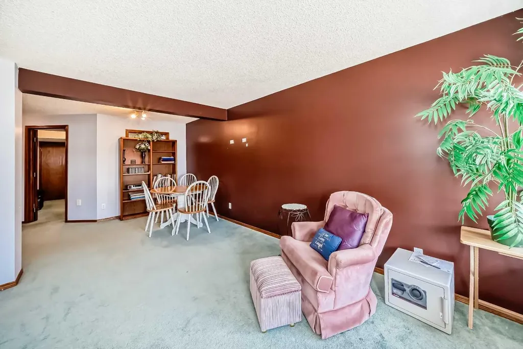 337 Harvest Lake Green NE Calgary AB T3K4R1