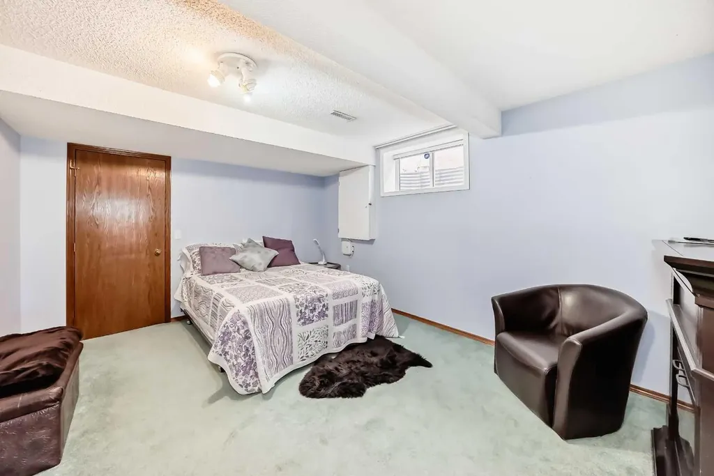 337 Harvest Lake Green NE Calgary AB T3K4R1