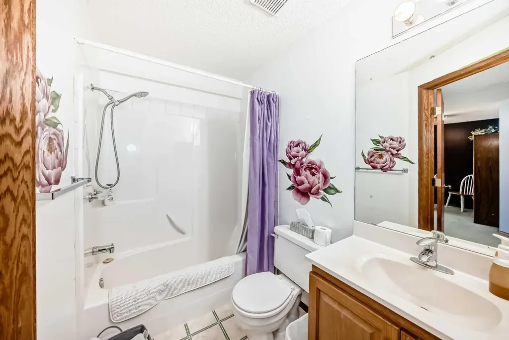 337 Harvest Lake Green NE Calgary AB T3K4R1