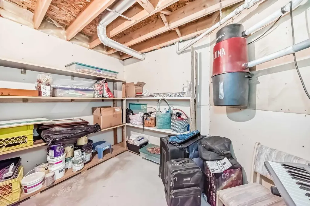 337 Harvest Lake Green NE Calgary AB T3K4R1