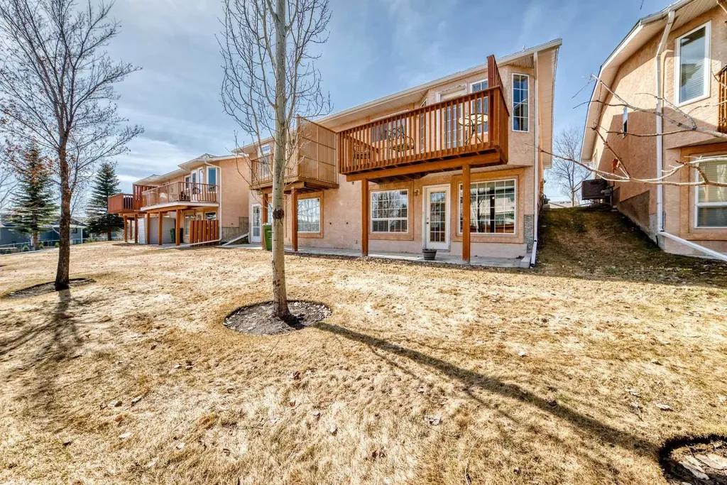 337 Harvest Lake Green NE Calgary AB T3K4R1