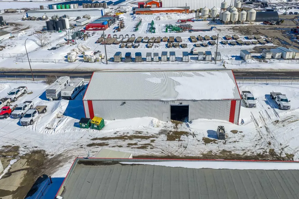 13313 100 Street Grande Prairie AB T8V 4H4