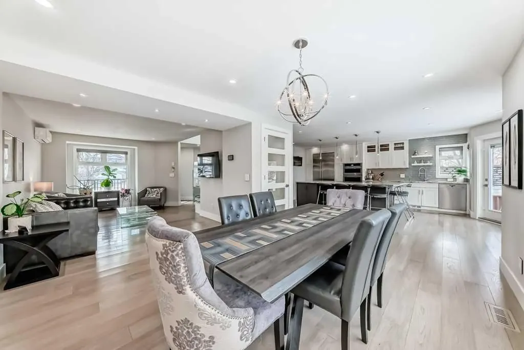 256 Riverside Mews SE Calgary AB T2C 3Y8