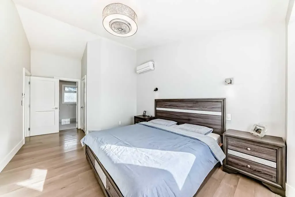 256 Riverside Mews SE Calgary AB T2C 3Y8
