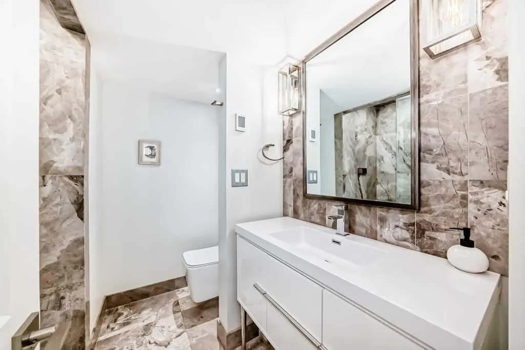 256 Riverside Mews SE Calgary AB T2C 3Y8