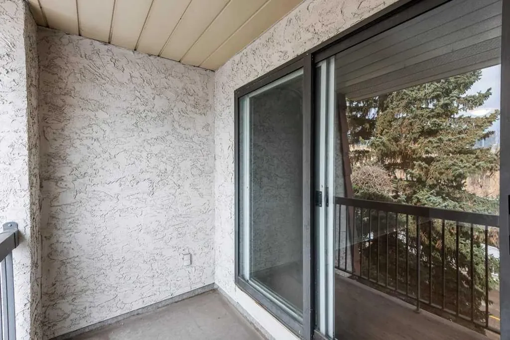 305 25 Avenue SW Calgary AB T2S 0L3
