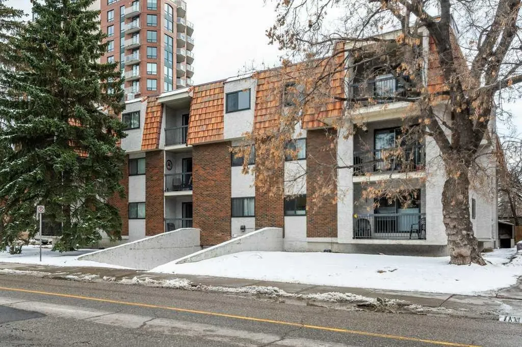305 25 Avenue SW Calgary AB T2S 0L3