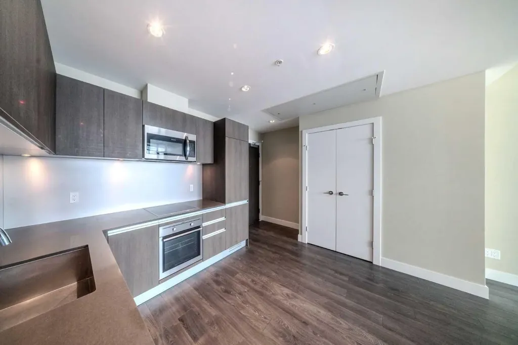 1188 3 Street SE Calgary AB T2G 1H8