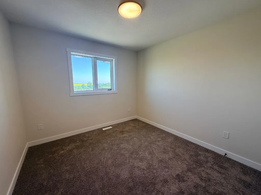 1997 Mccaskill Drive Crossfield AB T0M 0S0