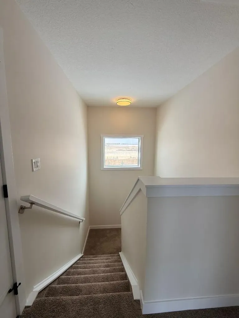 1997 Mccaskill Drive Crossfield AB T0M 0S0