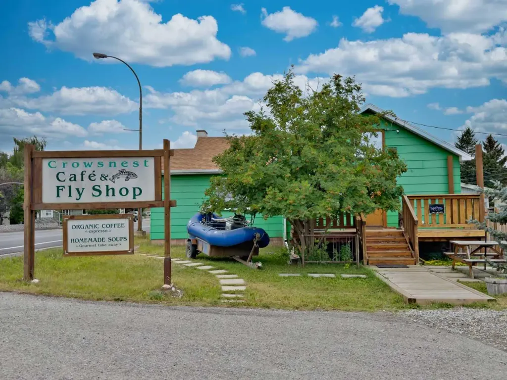 8301 20 Avenue Coleman AB T0K 0M0