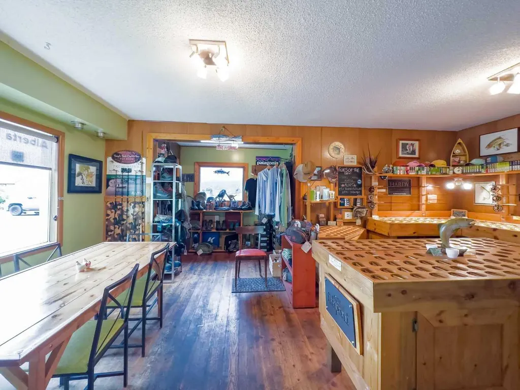 8301 20 Avenue Coleman AB T0K 0M0