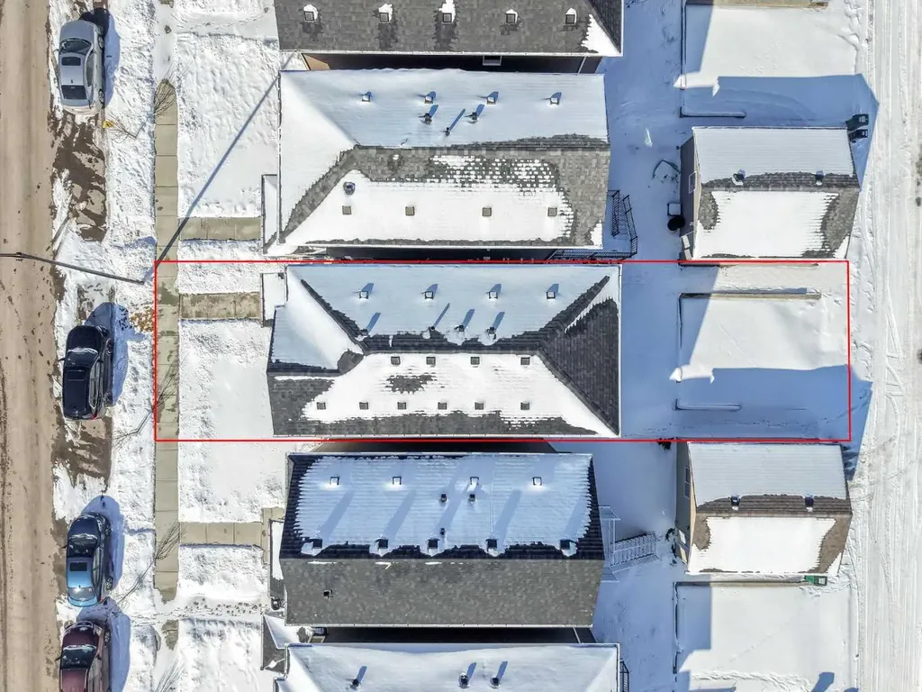 726 Bayview Hill SW Airdrie AB T4B 5M4