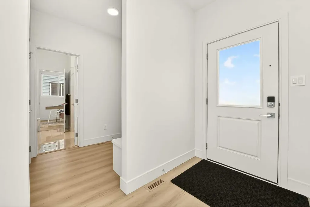 63 Miners Road W Lethbridge AB T1J 5W6