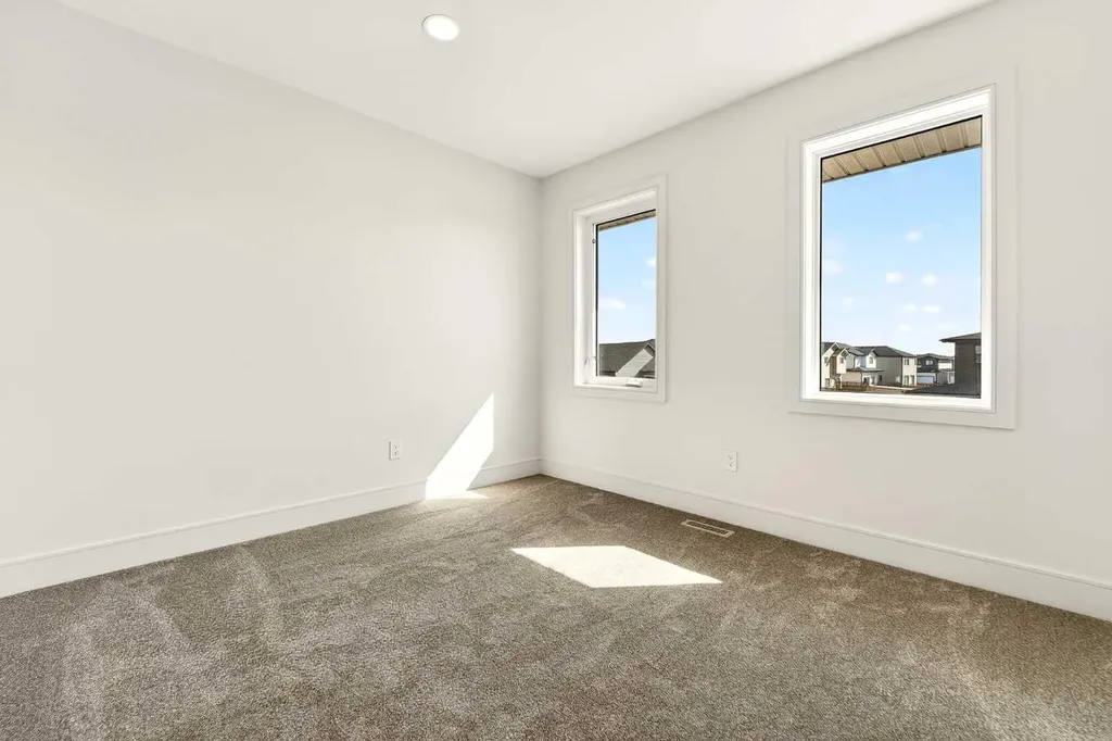 63 Miners Road W Lethbridge AB T1J 5W6
