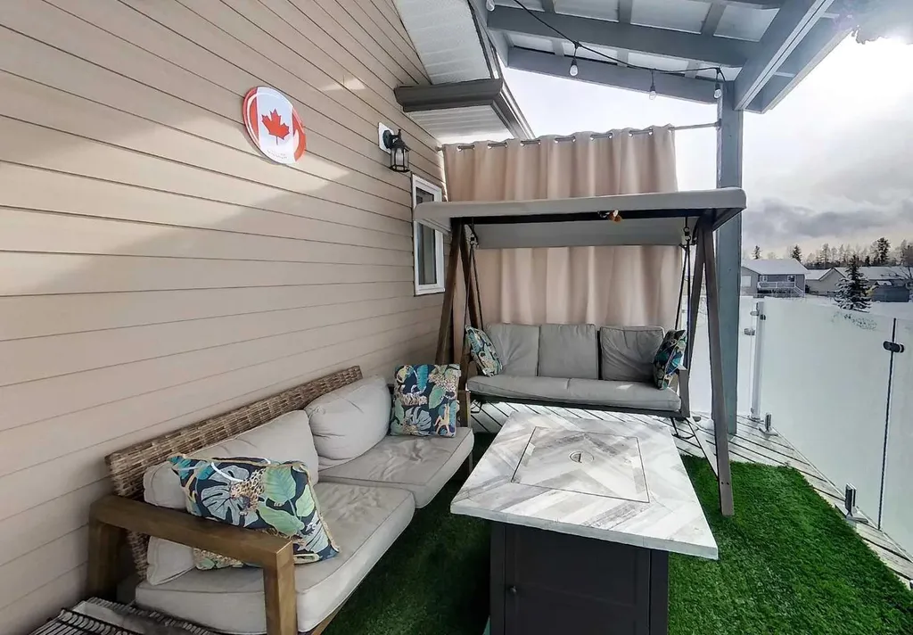 4119 16 Avenue NE Edson AB T7E0A5