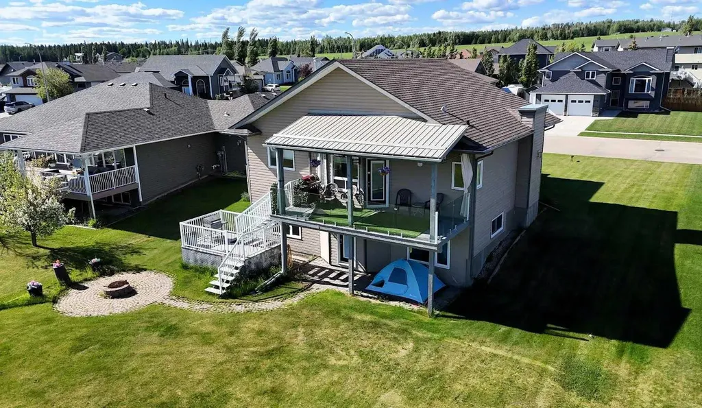 4119 16 Avenue NE Edson AB T7E0A5