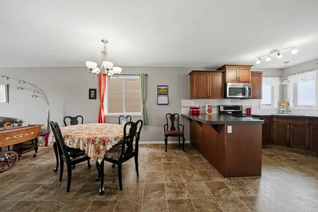 146 Truant Crescent Red Deer AB T4P 0S8