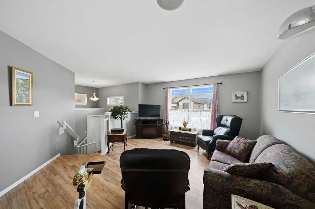 146 Truant Crescent Red Deer AB T4P 0S8
