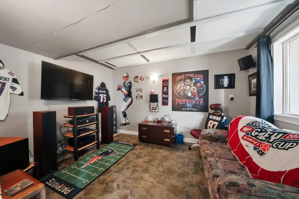 146 Truant Crescent Red Deer AB T4P 0S8