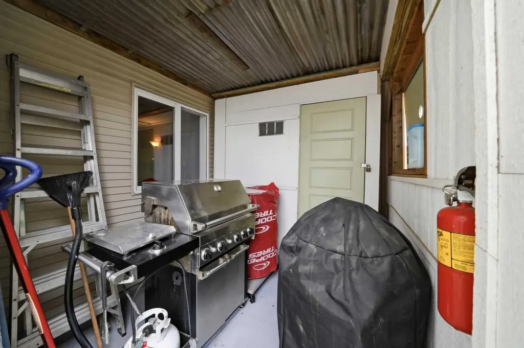 146 Truant Crescent Red Deer AB T4P 0S8