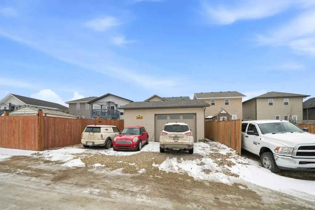 146 Truant Crescent Red Deer AB T4P 0S8