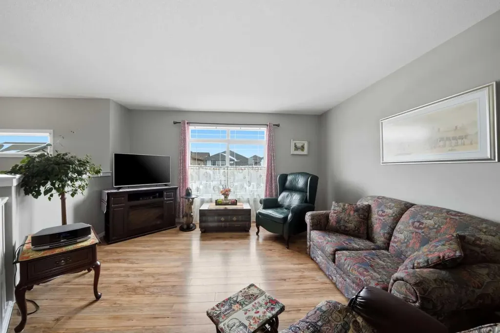 146 Truant Crescent Red Deer AB T4P 0S8