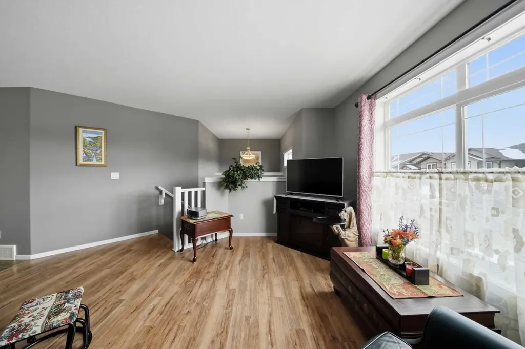 146 Truant Crescent Red Deer AB T4P 0S8